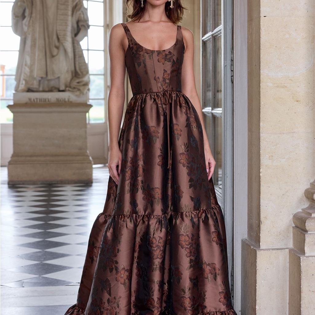 V. Chapman The Avery Dress In Cocoa Baroque Floral